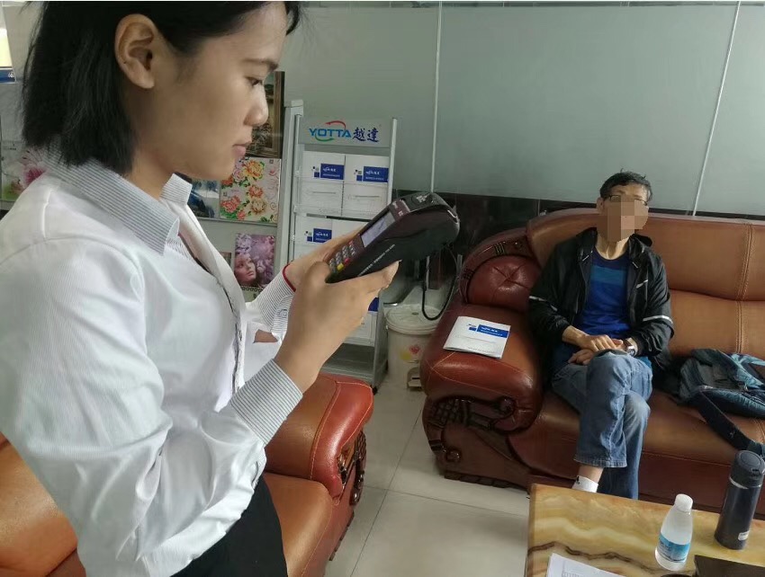 背景墻打印機(jī)哪家好？我就認(rèn)定越達(dá)