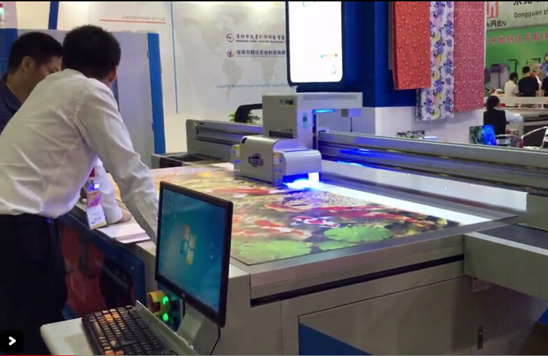 高度逼真的鯉魚3D效果平板打印機(jī)